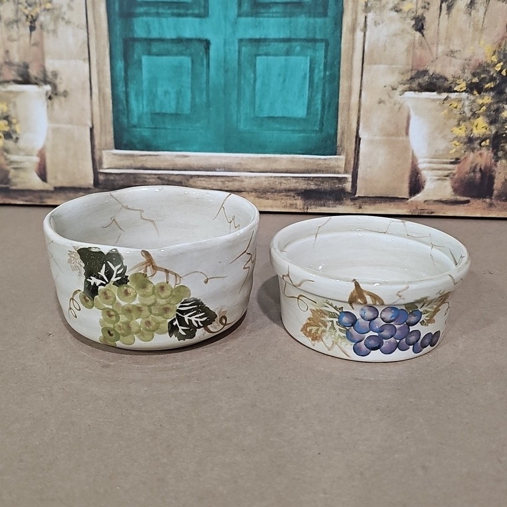 2 Tabletops Unlimited Gallery Cabernet Hand Painted Dip Bowl